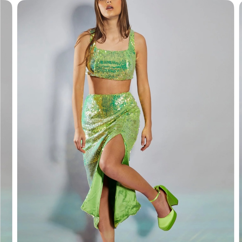 Glamorous 2 piece lime sequin set